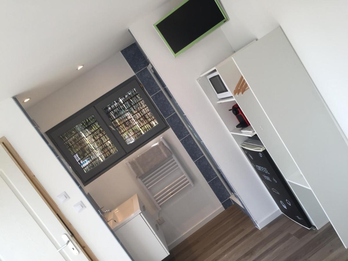 Les Palmiers Apartment Chimilin ภายนอก รูปภาพ
